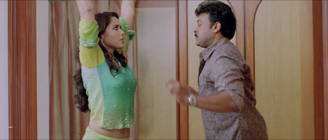 Jai-Chiranjeeva-720p-UNCUT-HD-Desire-Movies-MY-mkv-snapshot-00-17-18-820