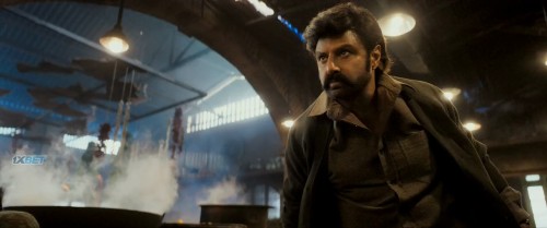 Daaku.Maharaaj.720p.HC.HD.DesireMovies.Help.mkv_snapshot_00.35.15.167.md.jpg