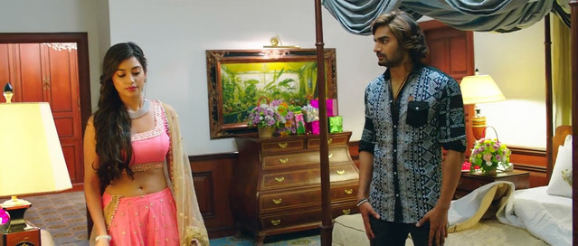 Hippi-2019-720p-HD-UNCUT-Desire-Movies-MY-mkv-snapshot-01-06-35-970