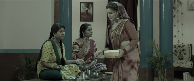 Suhag-Se-Batwara-720p-HD-Desire-Movies-Help-mkv-snapshot-01-32-39-040