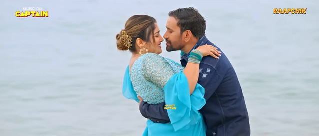 SANYOG-720p-BHOJ-Desire-Movies-MY-mkv-snapshot-01-00-54-080