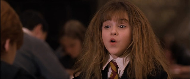 Harry-potter-and-the-sorcerer-s-stone-2001-ex-cut-720p-BR-Desire-Movies-MY-mkv-snapshot-01-42-24-034