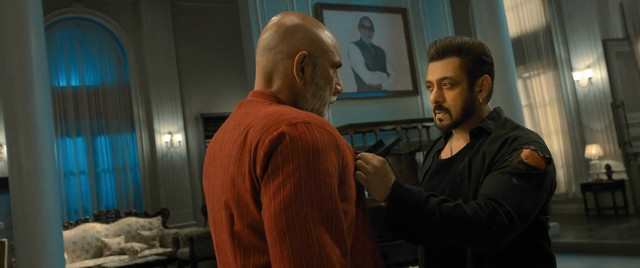 Sikandar-2025-720p-NF-WEBHD-Desire-Movies-MY-1-mkv-snapshot-02-02-54-533
