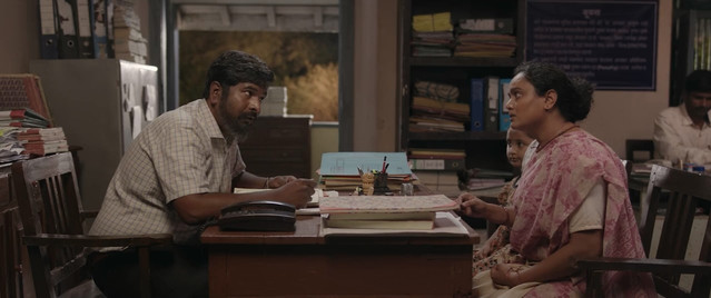 Mukkam-Post-Devach-Ghar-2025-720p-HD-Desire-Movies-MY-mkv-snapshot-01-20-10-313