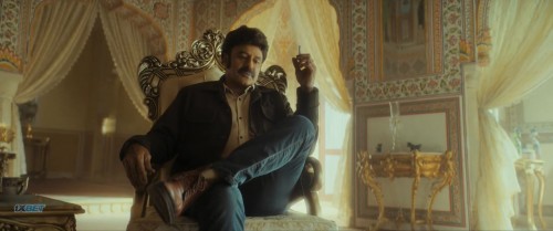 Daaku.Maharaaj.720p.HC.HD.DesireMovies.Help.mkv_snapshot_01.24.29.833.md.jpg